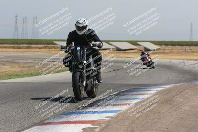 media/Sep-10-2023-Pacific Track Time (Sun) [[44210541ad]]/Group C/1240pm (Wheelie Bump)/